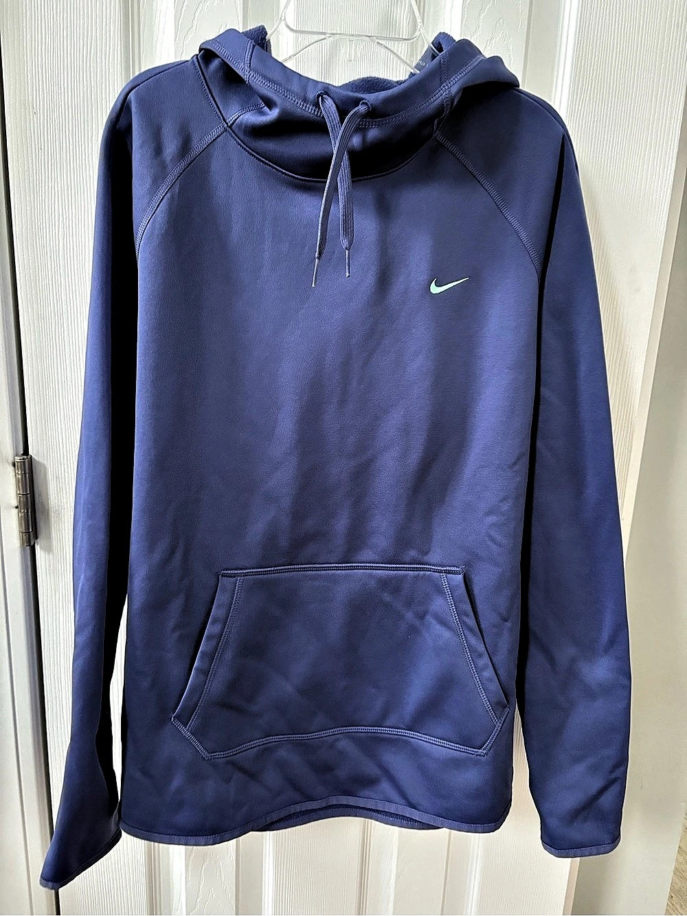 Nike Dri-FIT Pullover Hoodie Purple Size Large